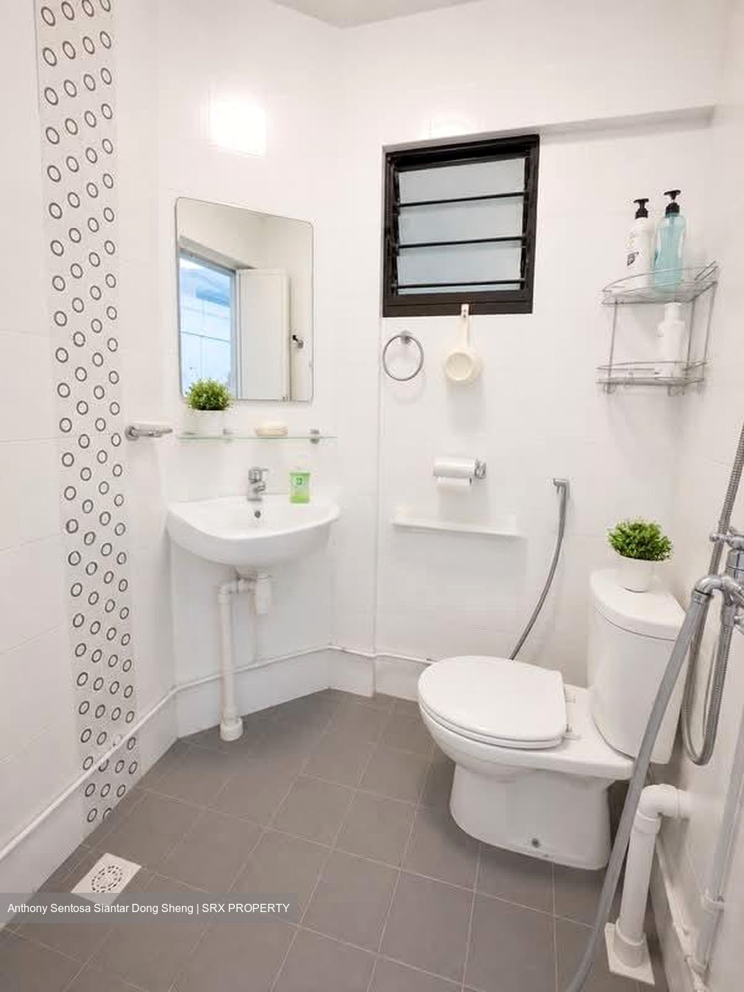 Blk 303 Hong Kah East Garden (Jurong East), HDB 3 Rooms #594988291